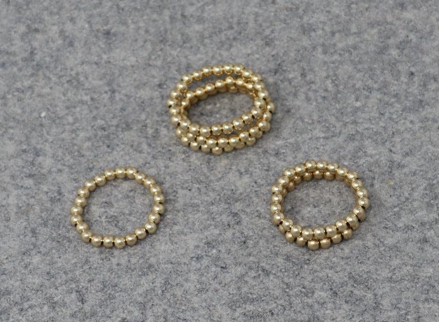 Ring elastisch vergoldete, versilberte oder rosévergoldete Perlen