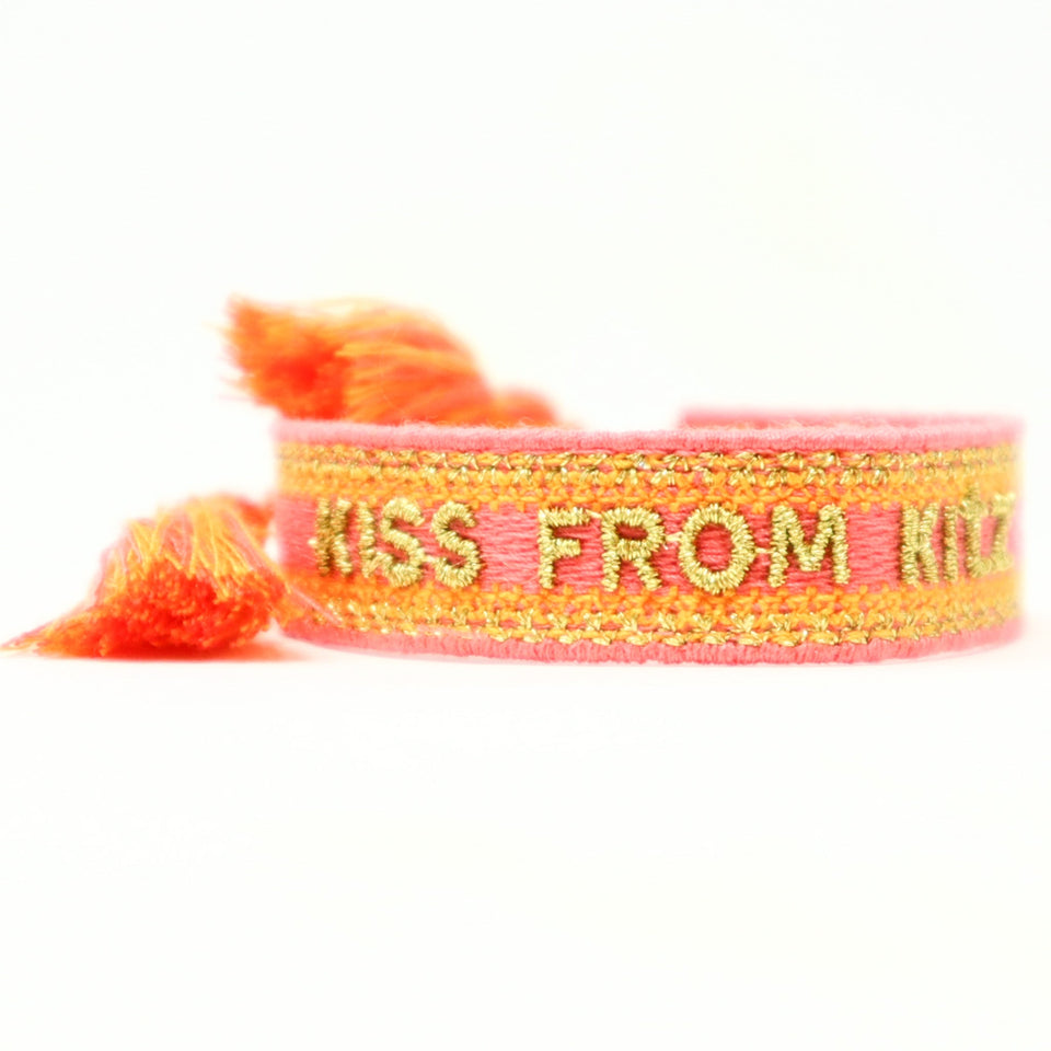 KISS from KITZ WOVEN BRACELET GOLDEN TEXT